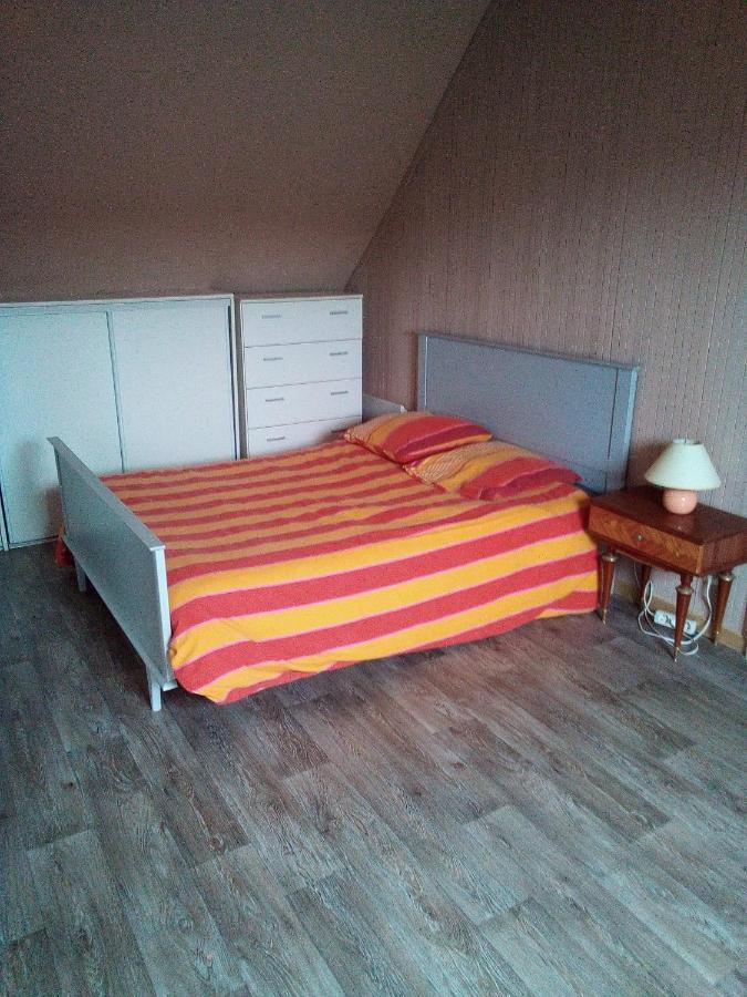 Chambre 1 Martine Hamadou Apartment Questembert Екстериор снимка